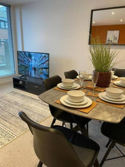 Paramount City Living 105 스윈던 외부 사진